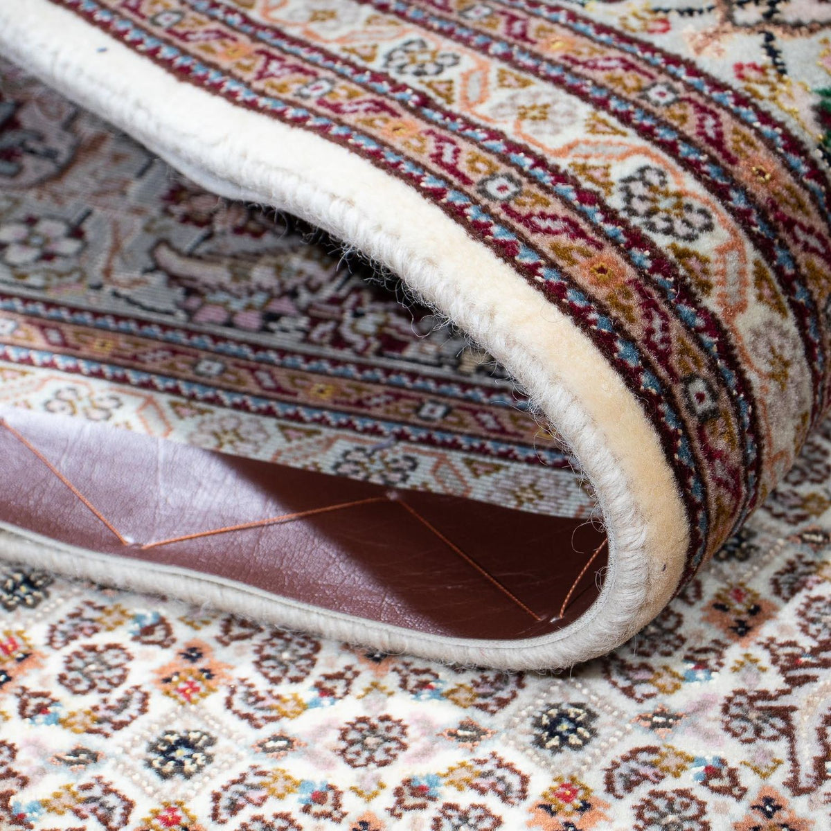 Tapis persan - Tabriz - 212 x 153 cm - marron clair