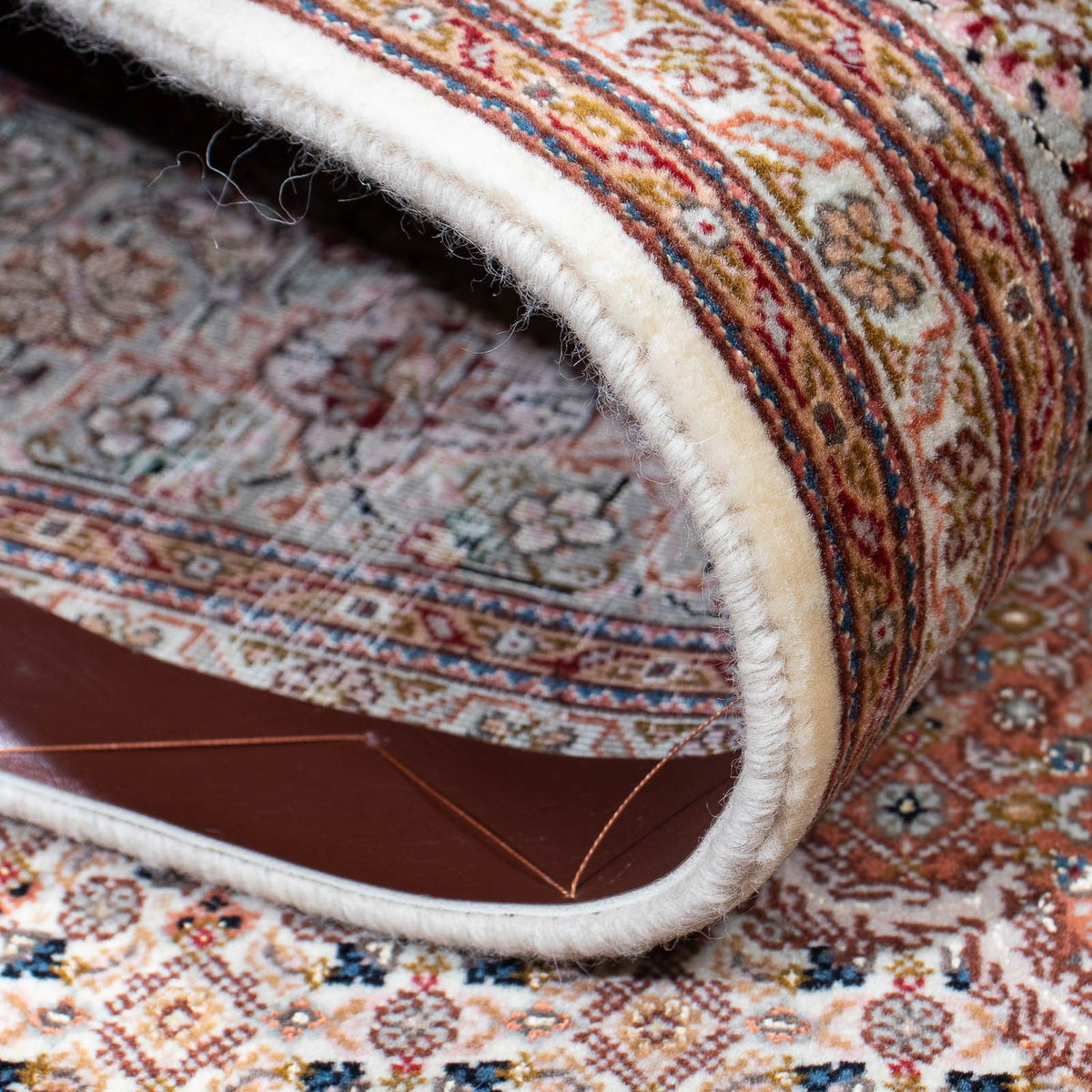 Tapis persan - Tabriz - 202 x 150 cm - marron clair