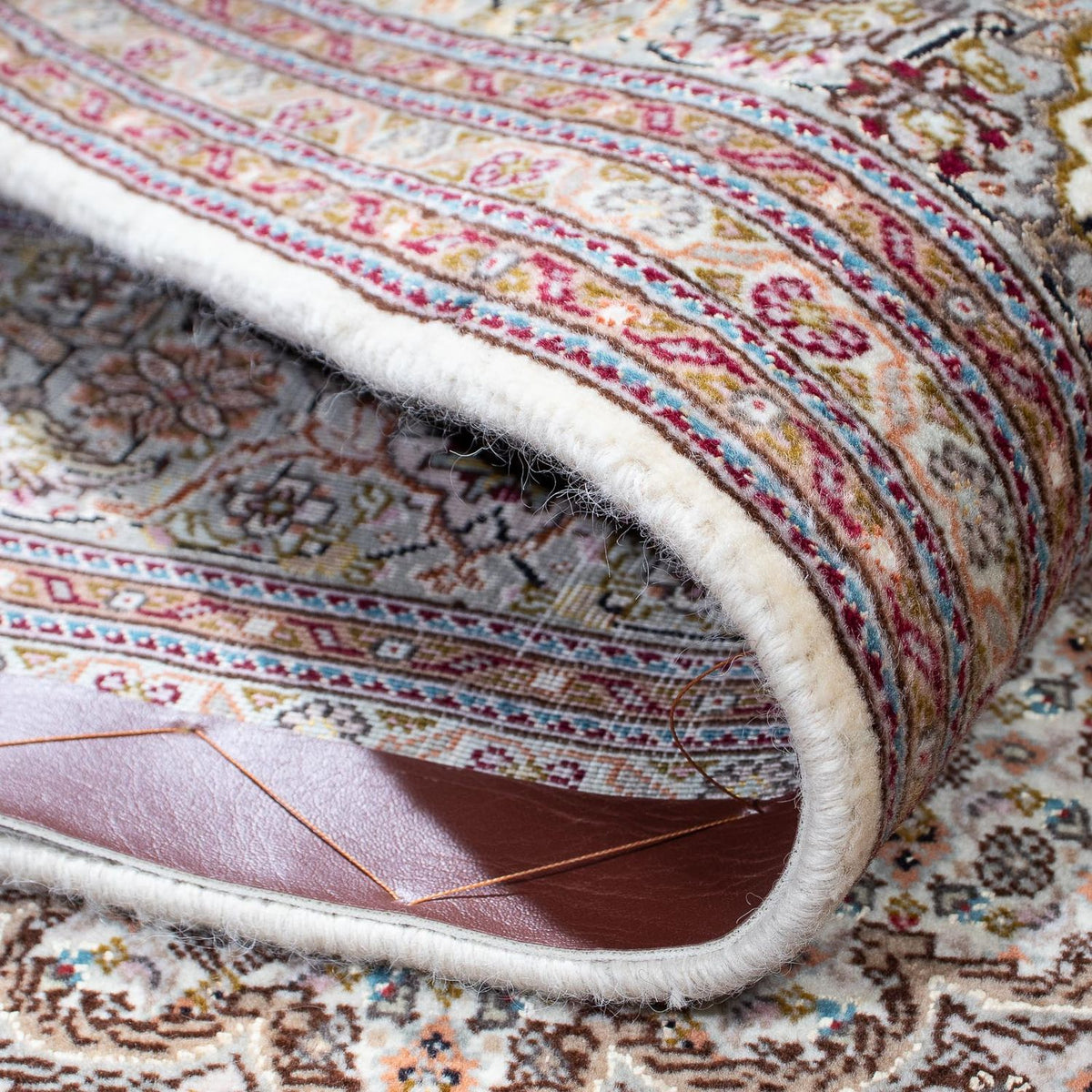 Tapis persan - Tabriz - 203 x 146 cm - marron clair