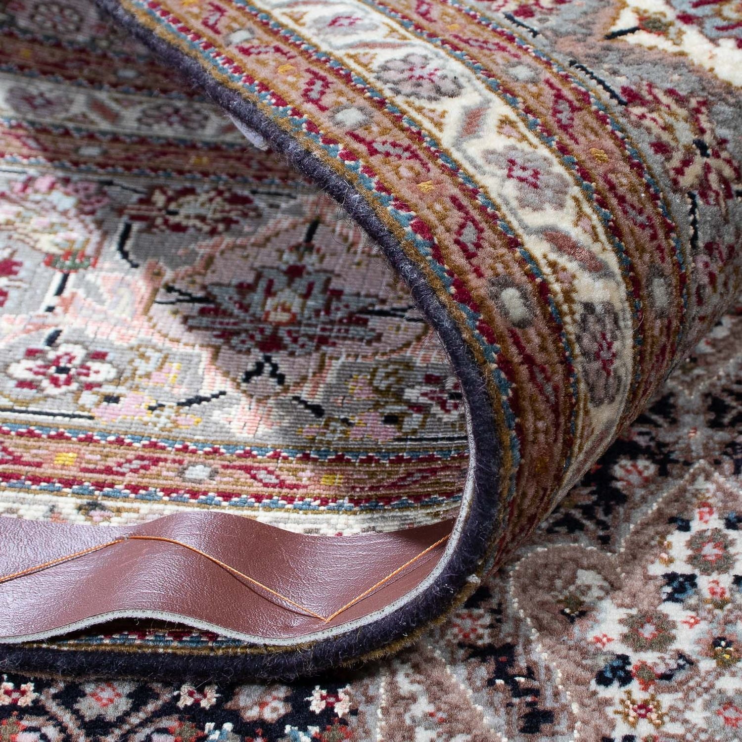 Tapis persan - Tabriz - 209 x 152 cm - marron clair