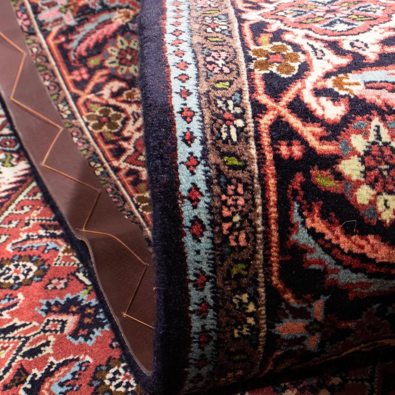 Tapis persan - Bidjar - 250 x 173 cm - rouge clair