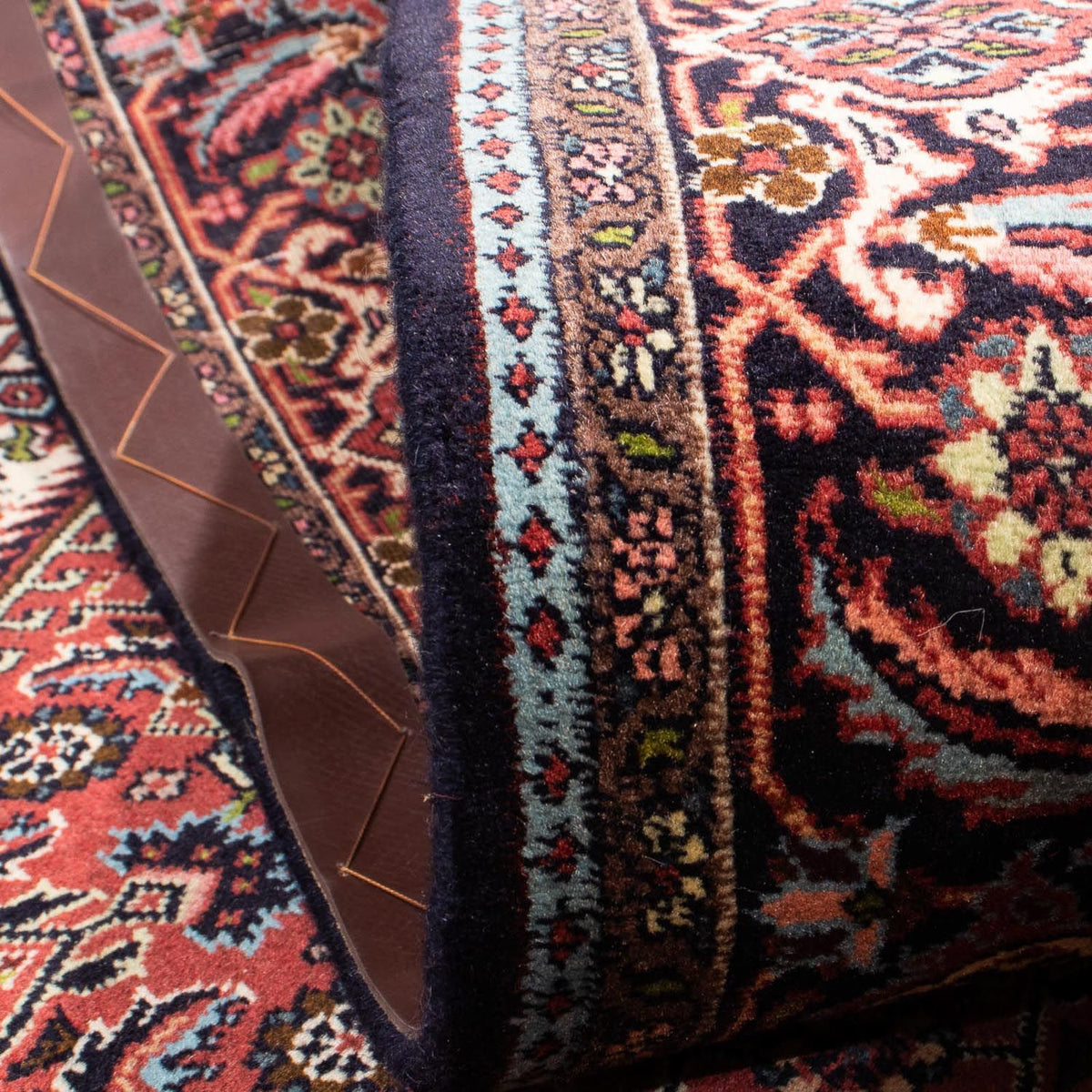 Tapis persan - Bidjar - 250 x 173 cm - rouge clair