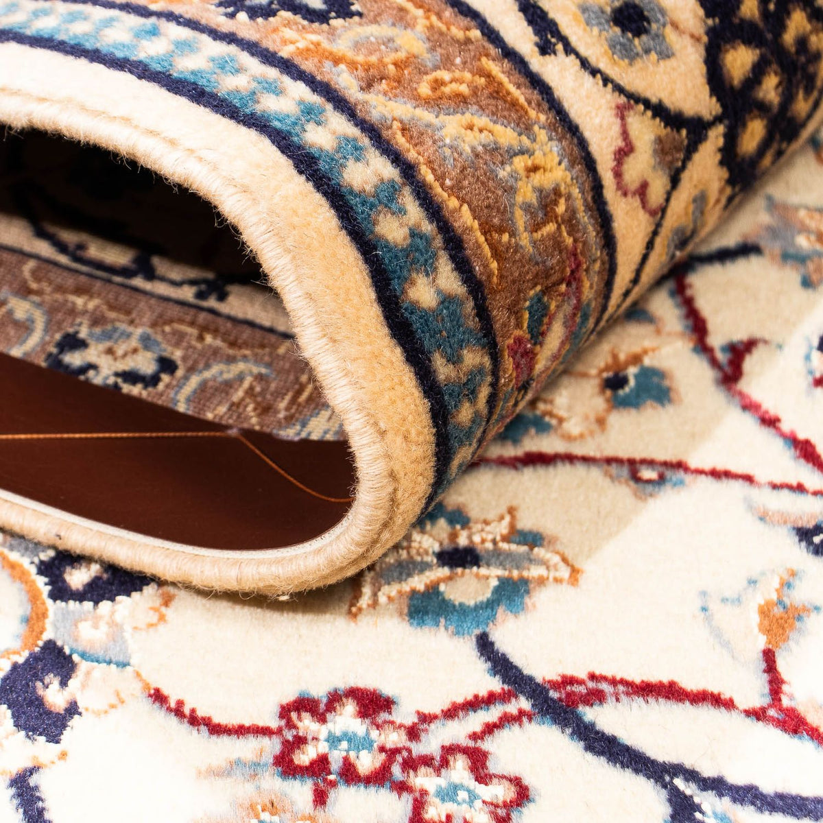 Tapis persan - Nain - Premium - 213 x 148 cm - beige