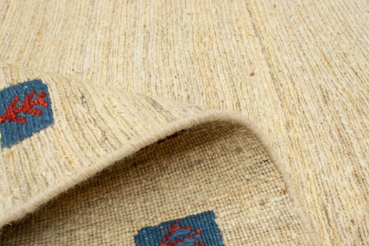 Tapis Gabbeh - Persan - 196 x 156 cm - beige