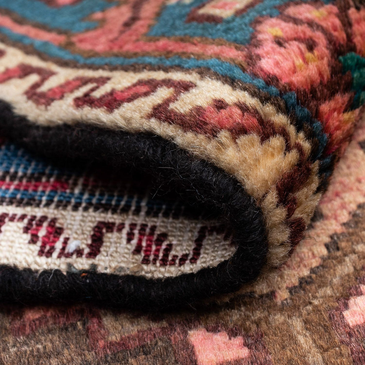 Tapis persan - Nomadic - 135 x 80 cm - rouge clair