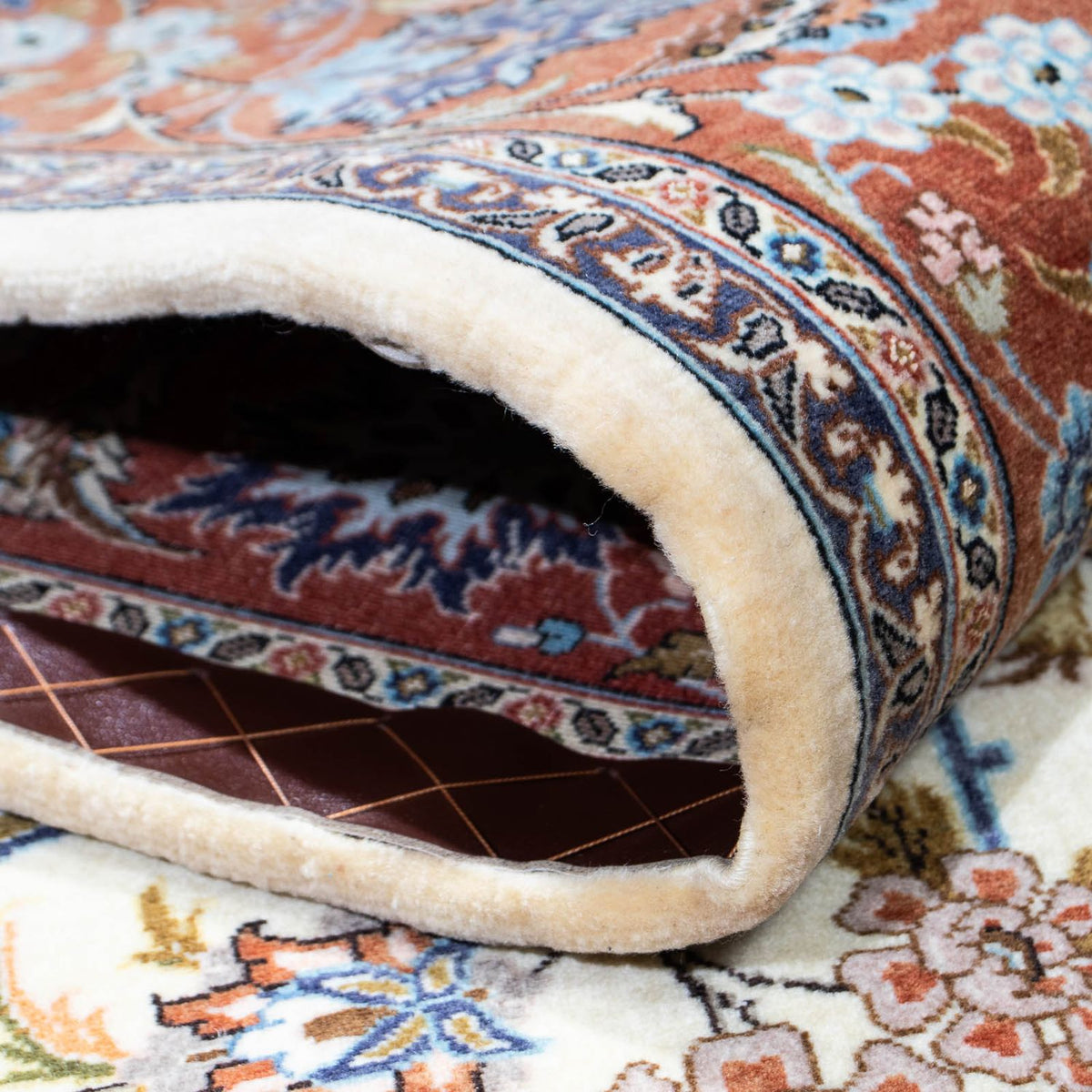 Tapis persan - Ghom - 215 x 137 cm - beige