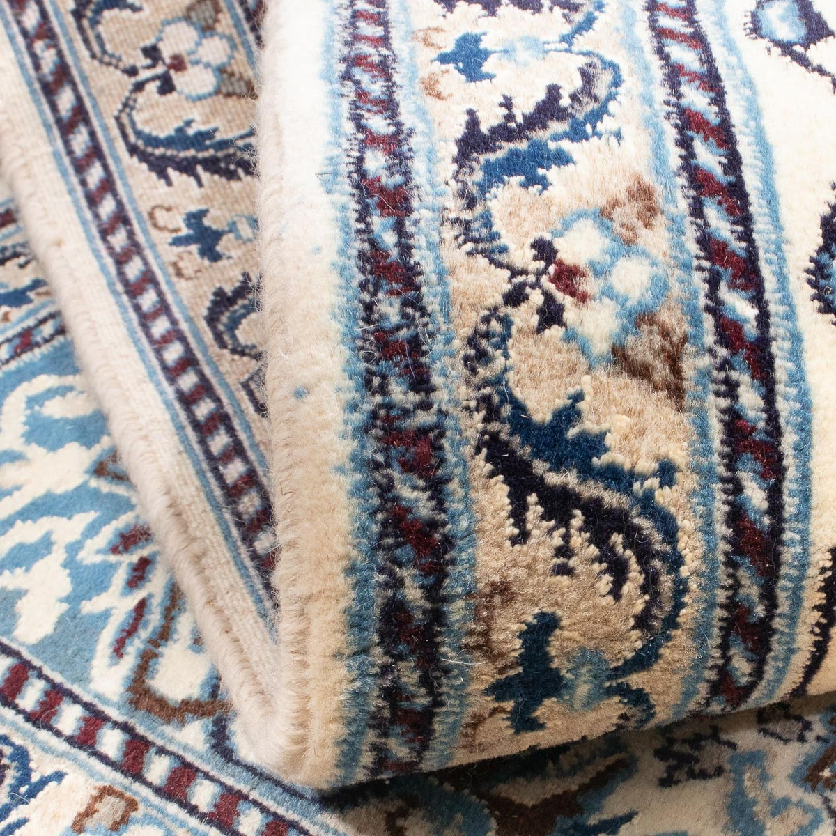 Tapis persan - Nain carré  - 200 x 190 cm - rouge foncé