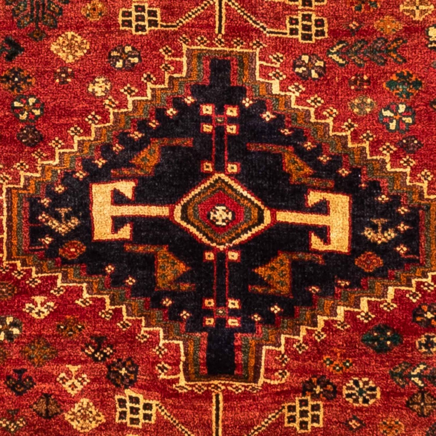 Tapis persan - Nomadic - 225 x 173 cm - rouge foncé