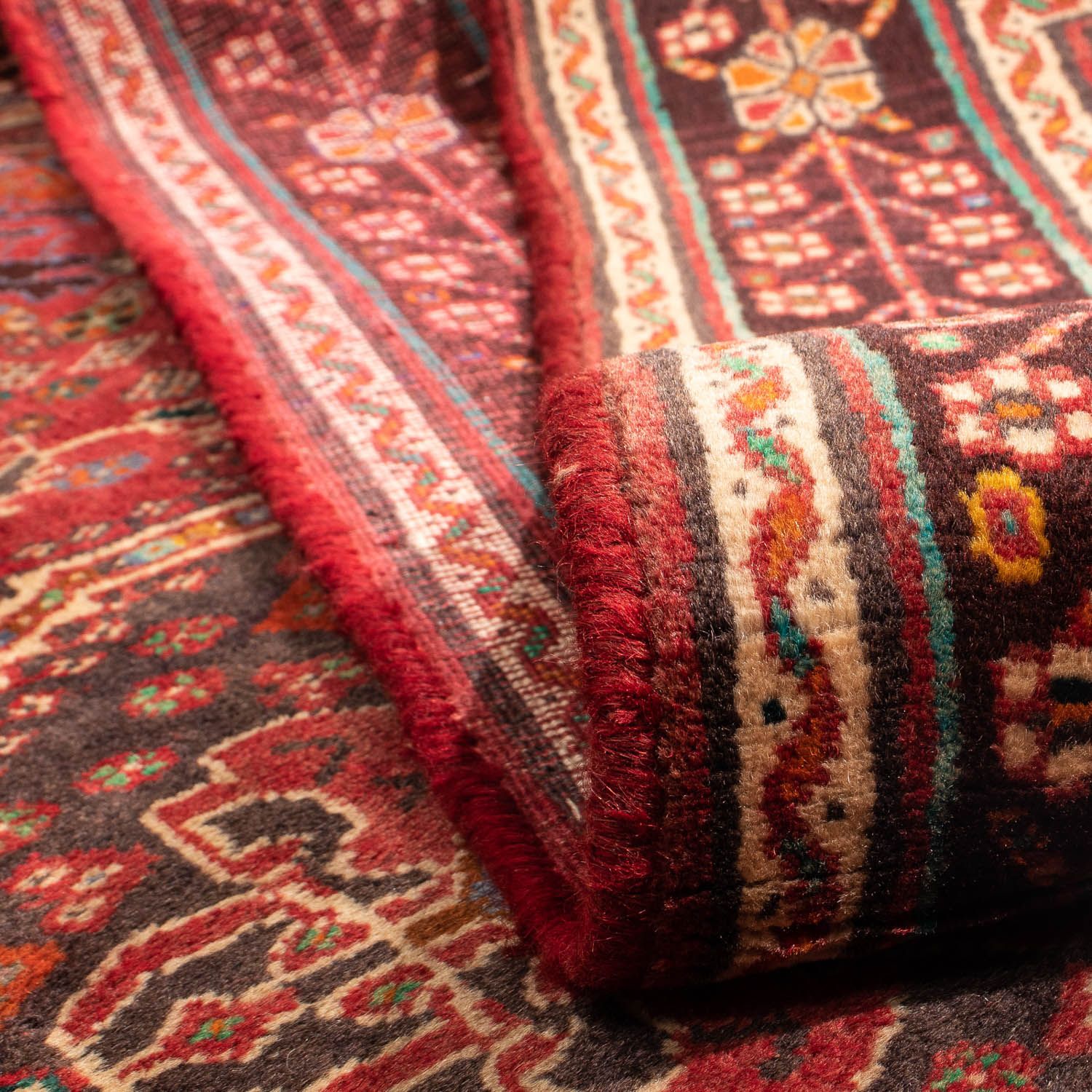 Tapis persan - Nomadic - 280 x 177 cm - rouge foncé