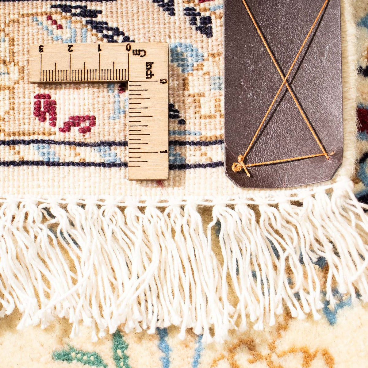 Tapis persan - Nain - Royal - 236 x 176 cm - beige