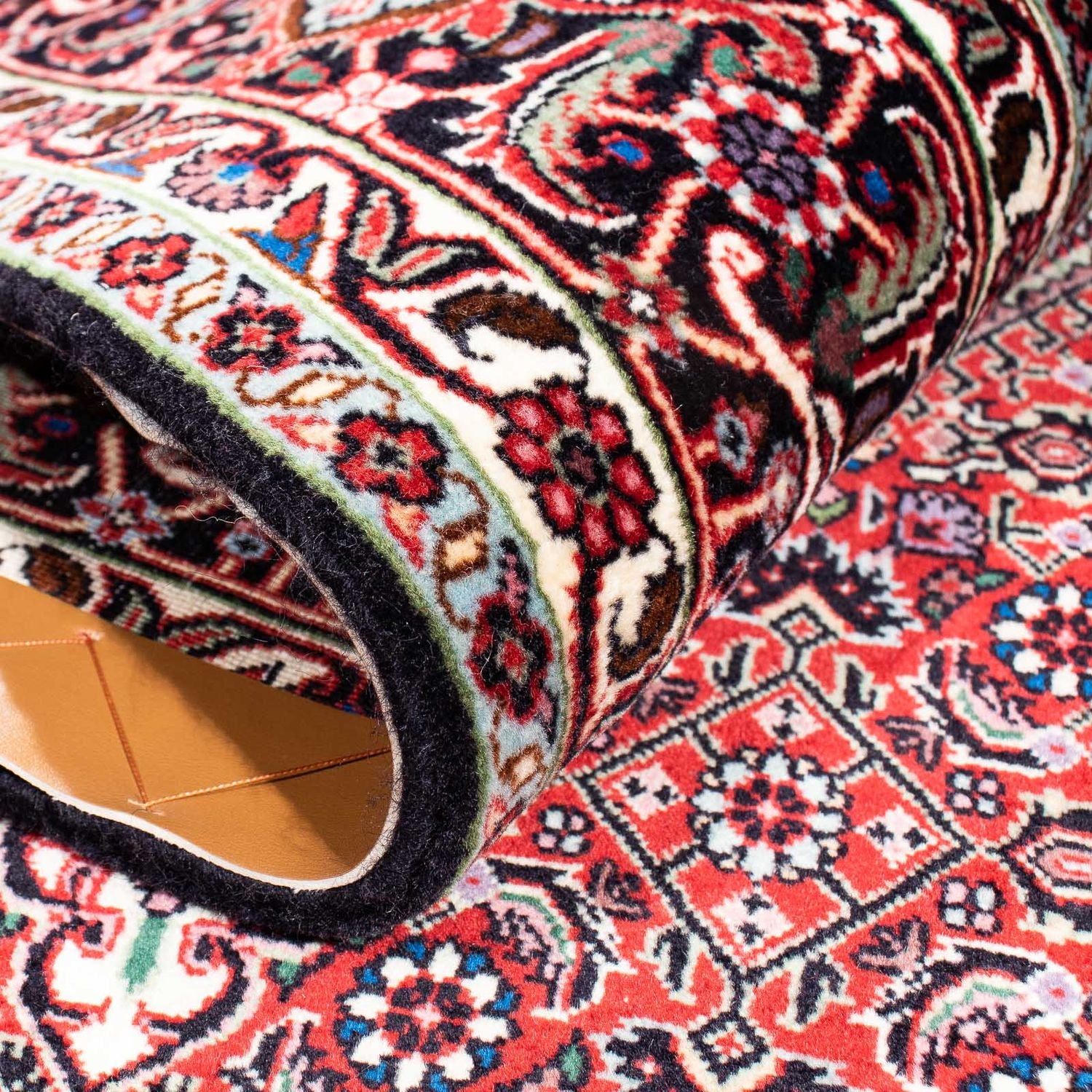 Tapis persan - Bidjar - 243 x 171 cm - rouge clair