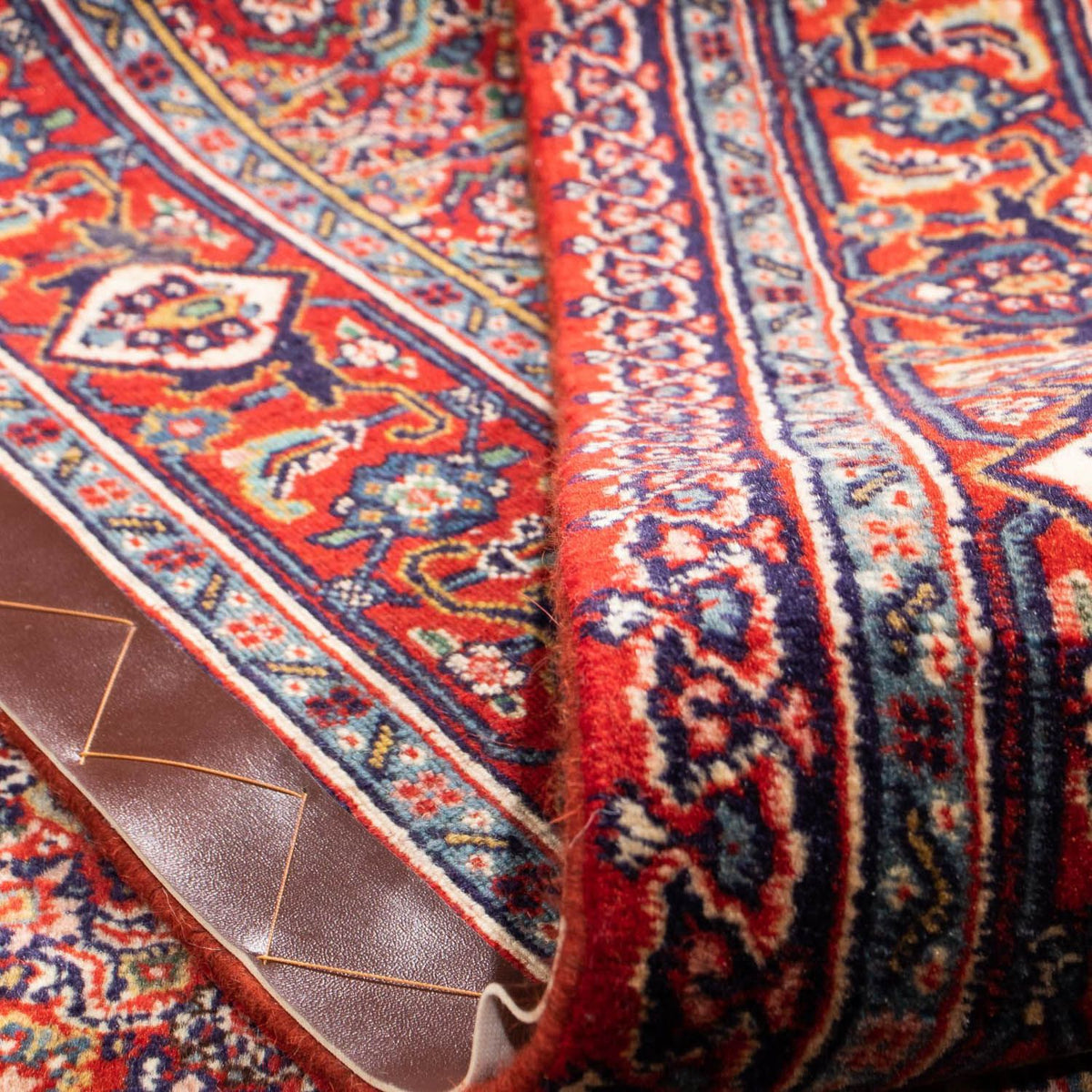 Tapis persan - Nomadic - 232 x 160 cm - rouge