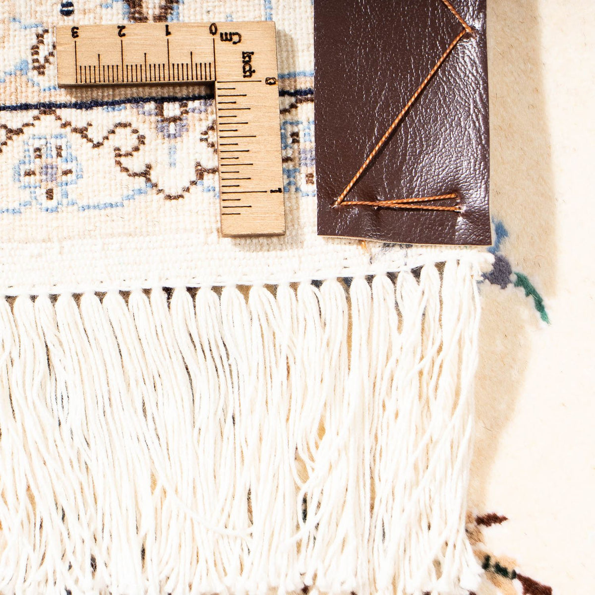 Tapis persan - Nain - Premium - 250 x 155 cm - beige