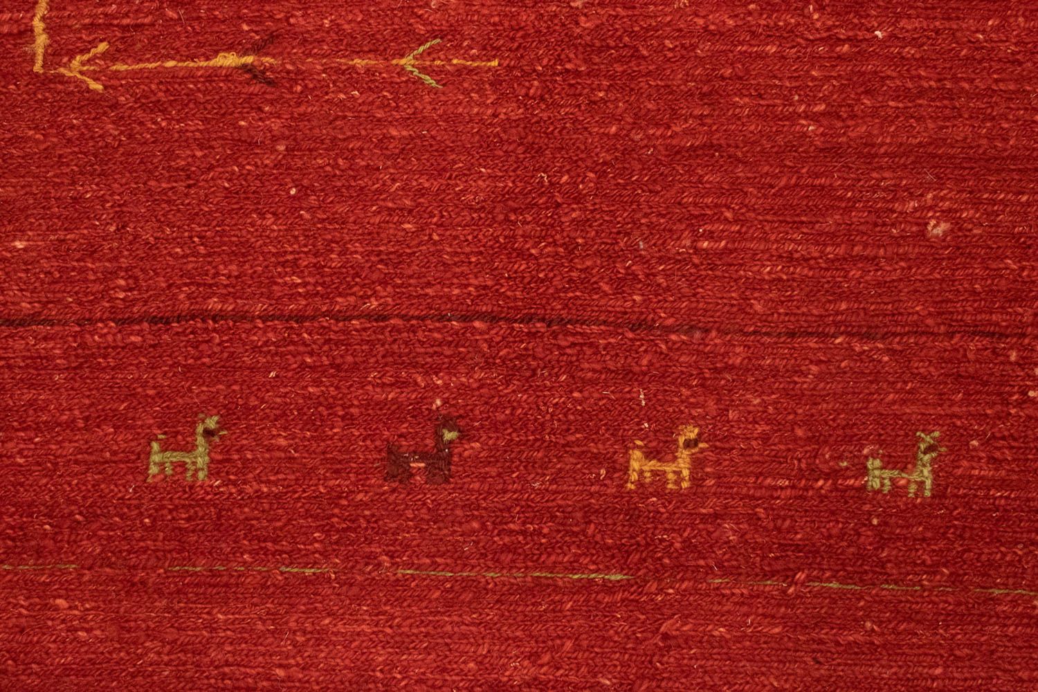 Tapis Gabbeh - Persan - 195 x 151 cm - rouge