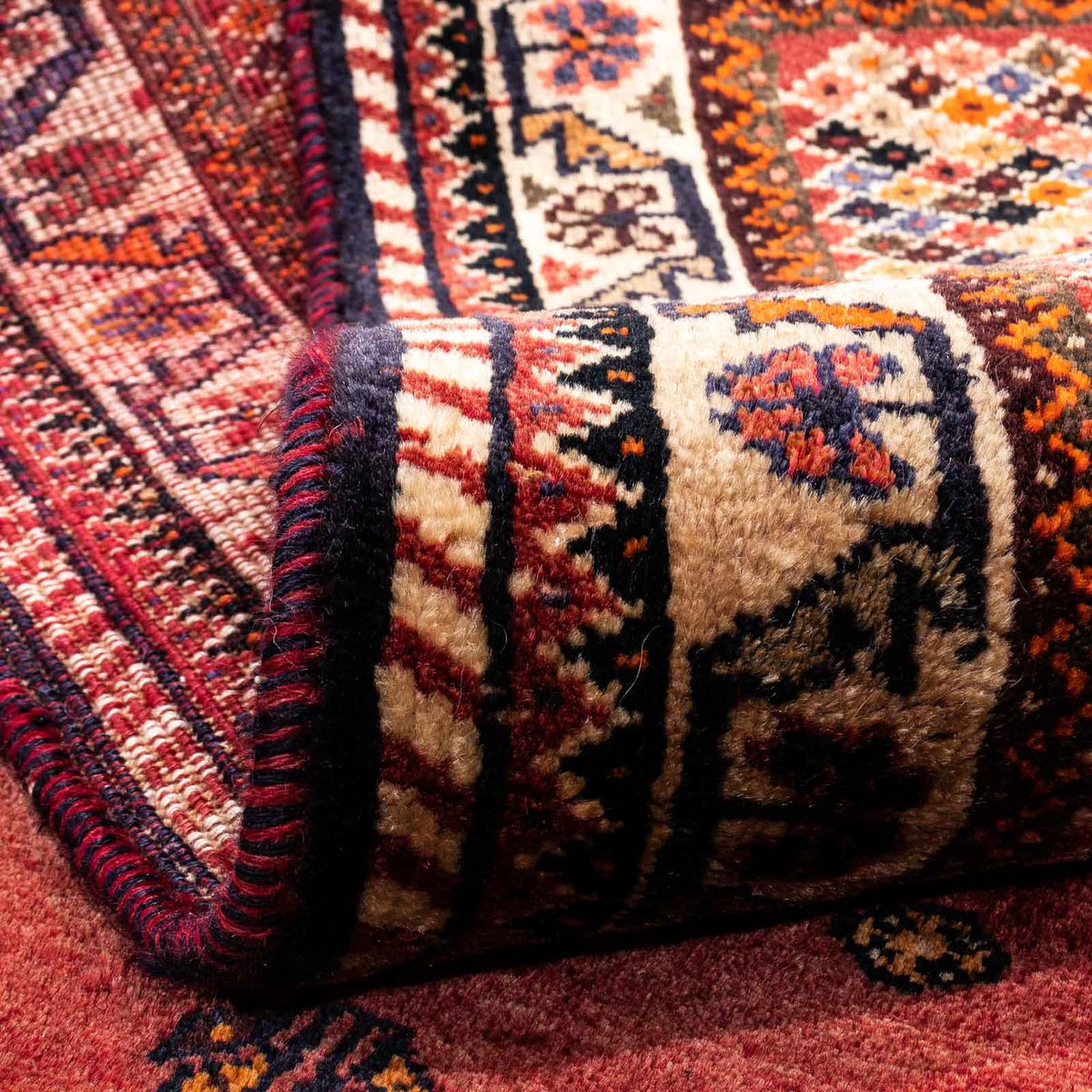 Tapis persan - Nomadic - 238 x 174 cm - rouge foncé