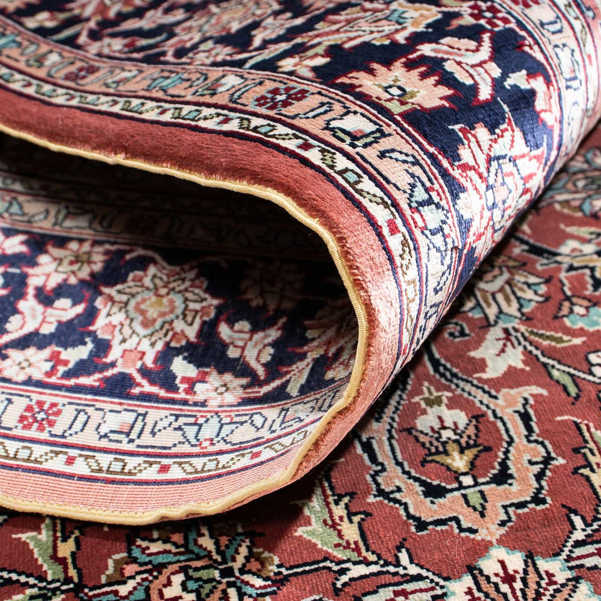 Tapis oriental - Hereke - 152 x 91 cm - rouge foncé