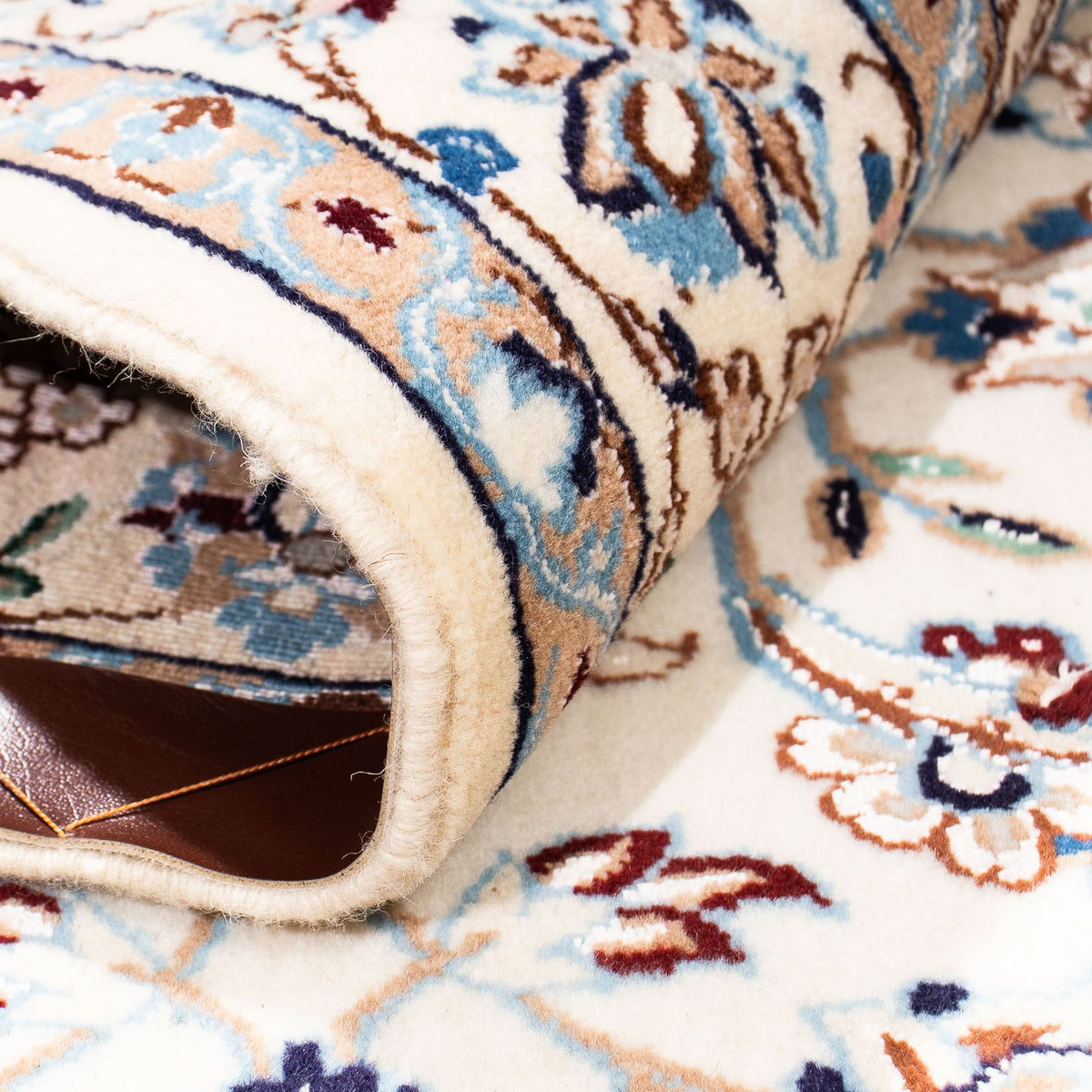 Tapis persan - Nain - Royal - 199 x 128 cm - beige