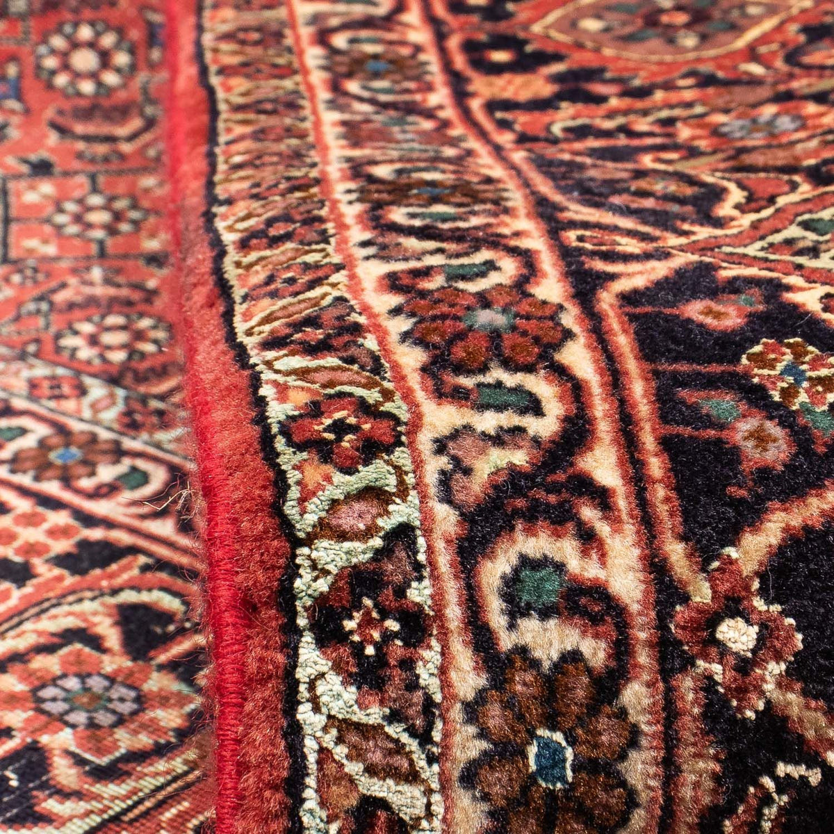 Tapis persan - Bidjar - 232 x 170 cm - rouge foncé