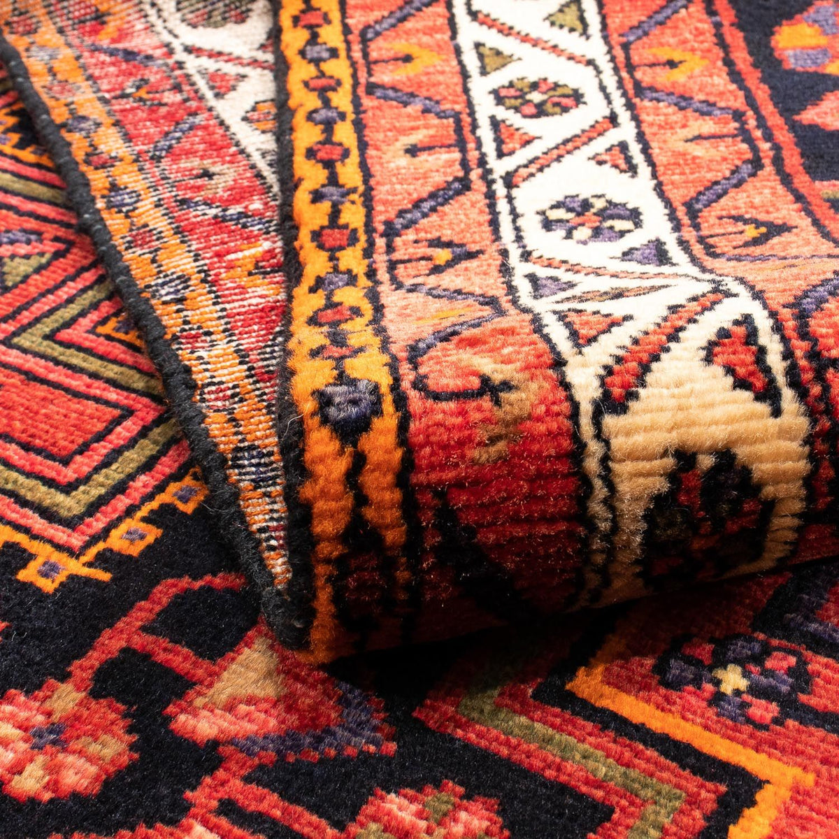 Tapis persan - Nomadic - 235 x 145 cm - rouge foncé