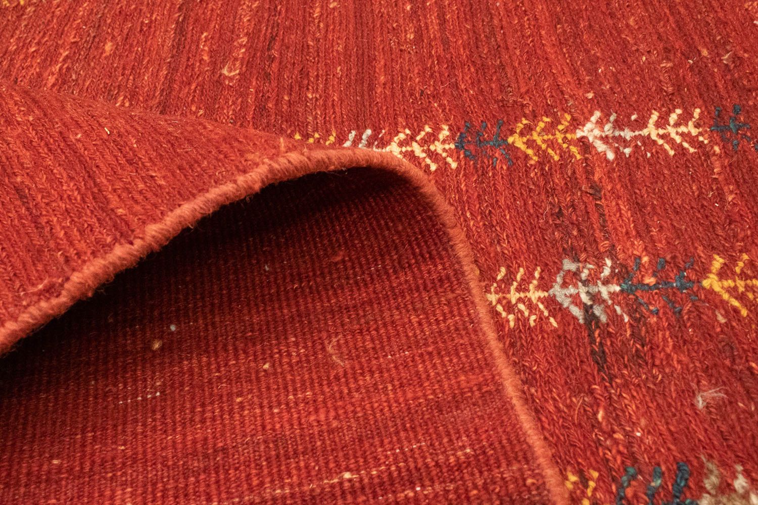 Tapis Gabbeh - Persan - 177 x 115 cm - rouge