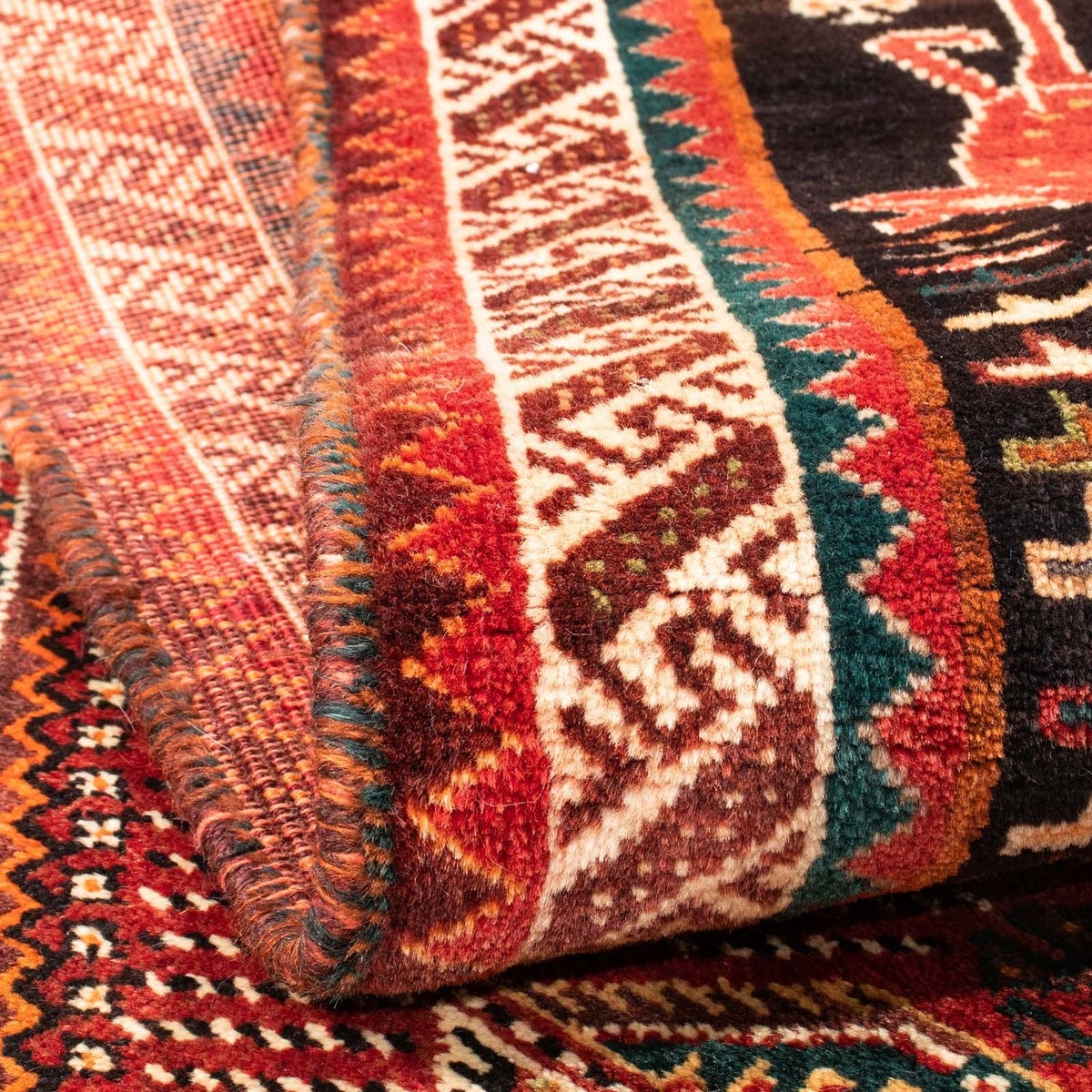 Tapis persan - Nomadic - 167 x 127 cm - rouge foncé