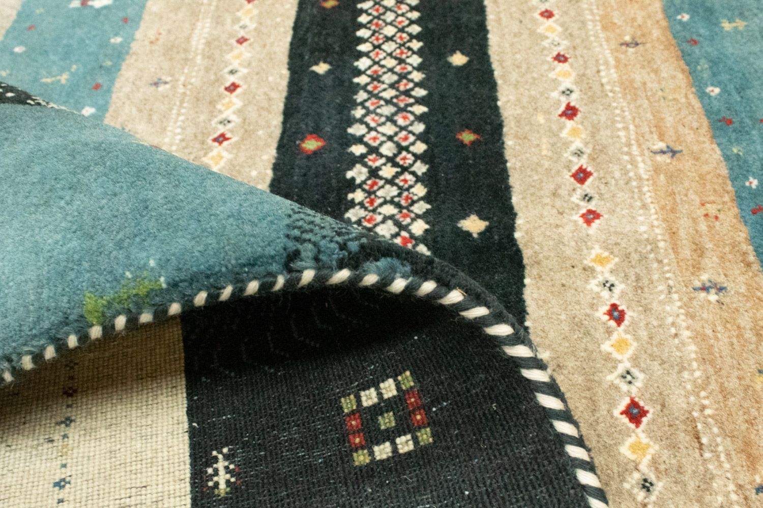 Tapis Gabbeh - Loribaft Persan - 241 x 170 cm - multicolore