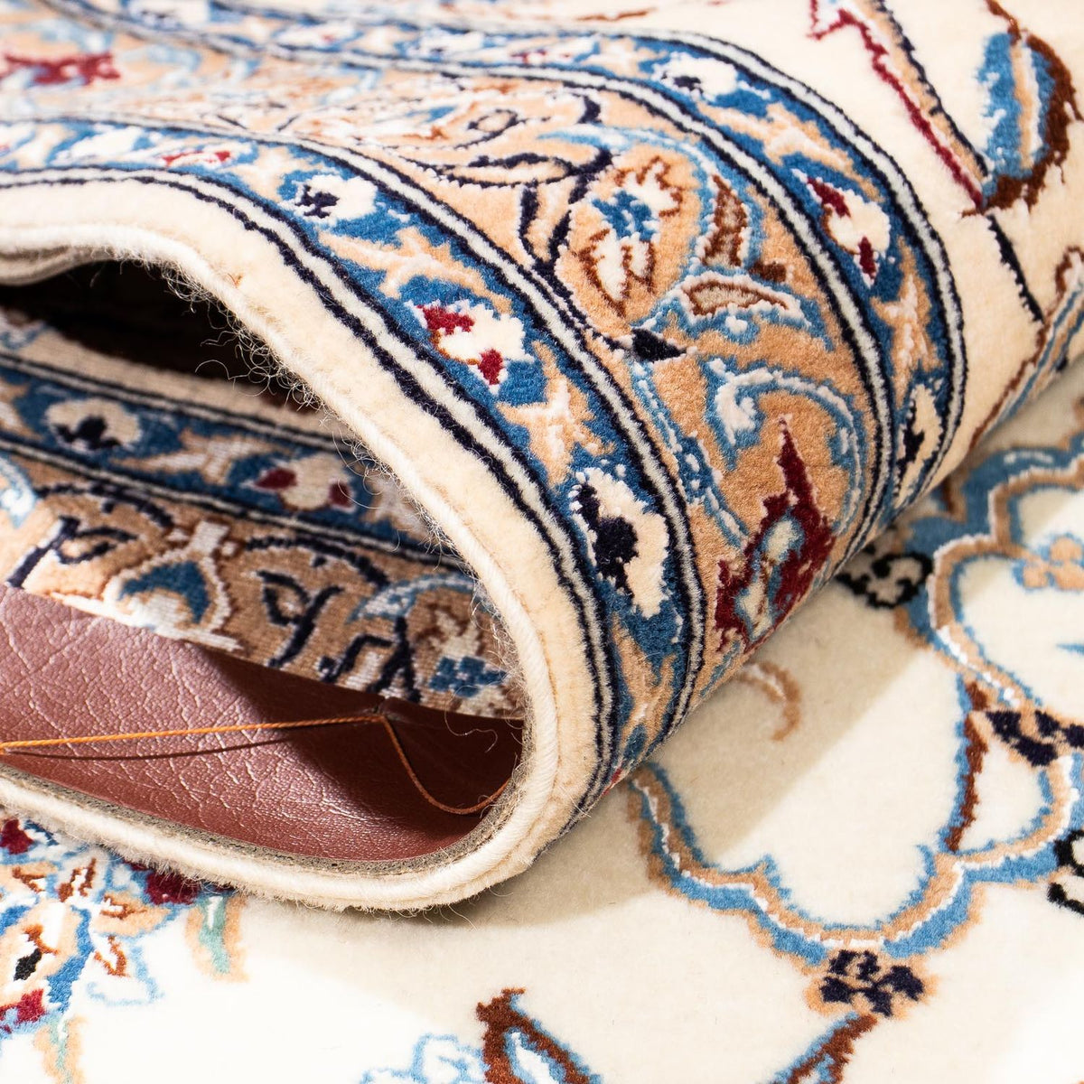 Tapis persan - Nain - Premium - 272 x 175 cm - beige