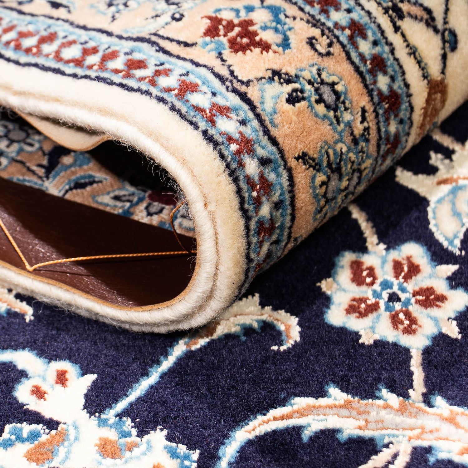 Tapis persan - Nain - Premium - 267 x 173 cm - bleu foncé